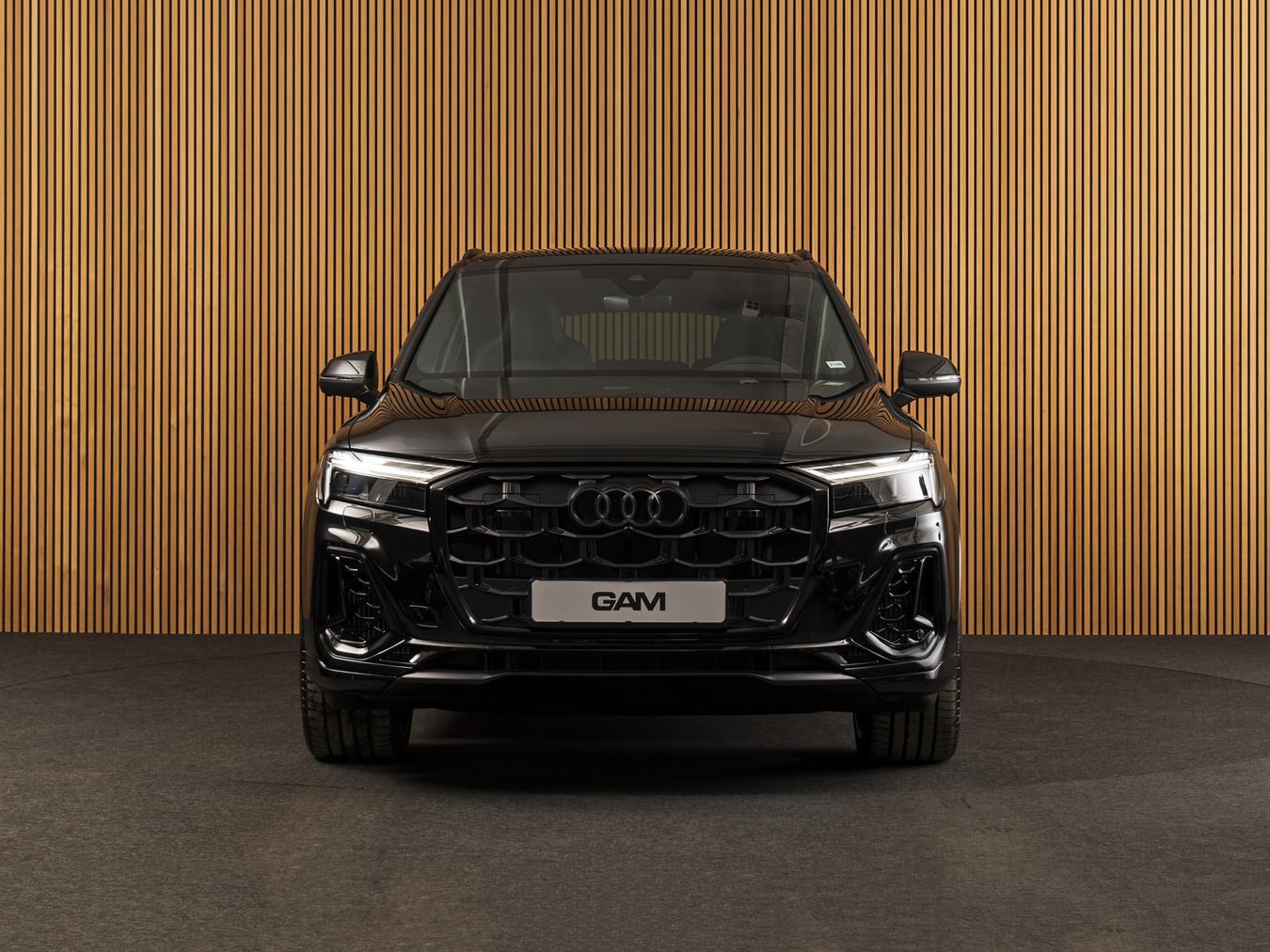 Audi Q7 55 TFSI-e Quattro S-Line