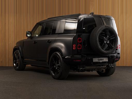 Land Rover Defender 110 P425 V8 X-Dynamic HSE