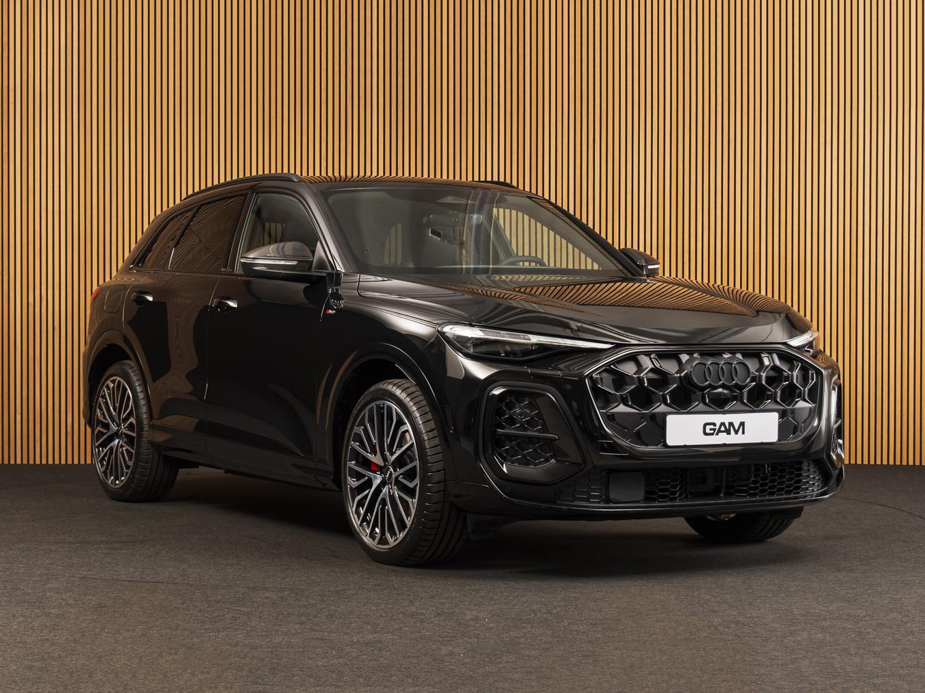 Audi Q5 SUV TDI Quattro S-Line S-tronic 204HP