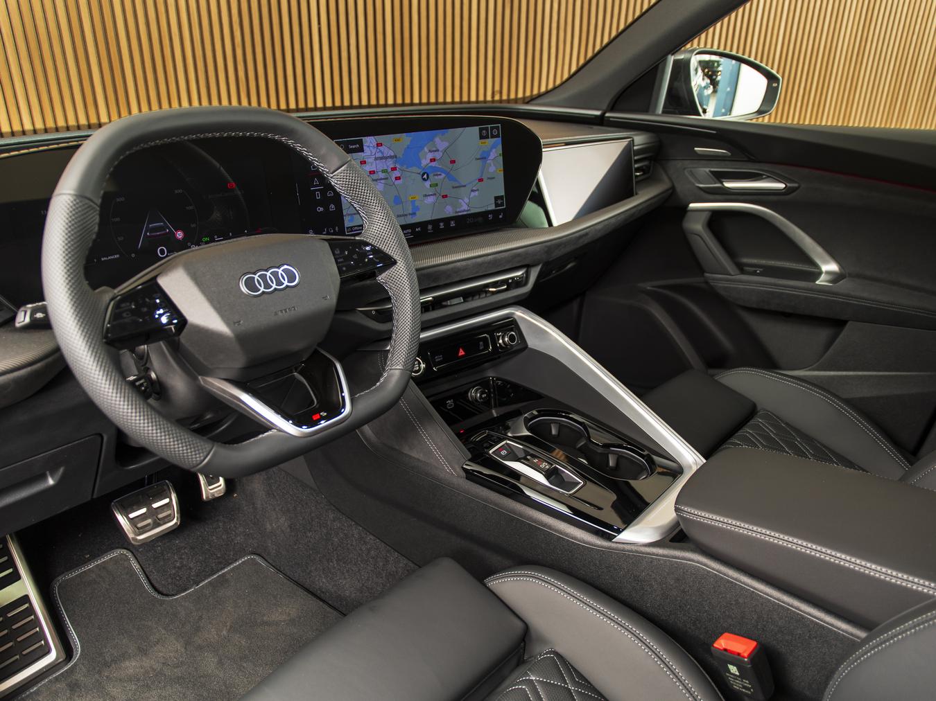 Audi Q5 SUV TDI Quattro S-Line S-tronic 204HP