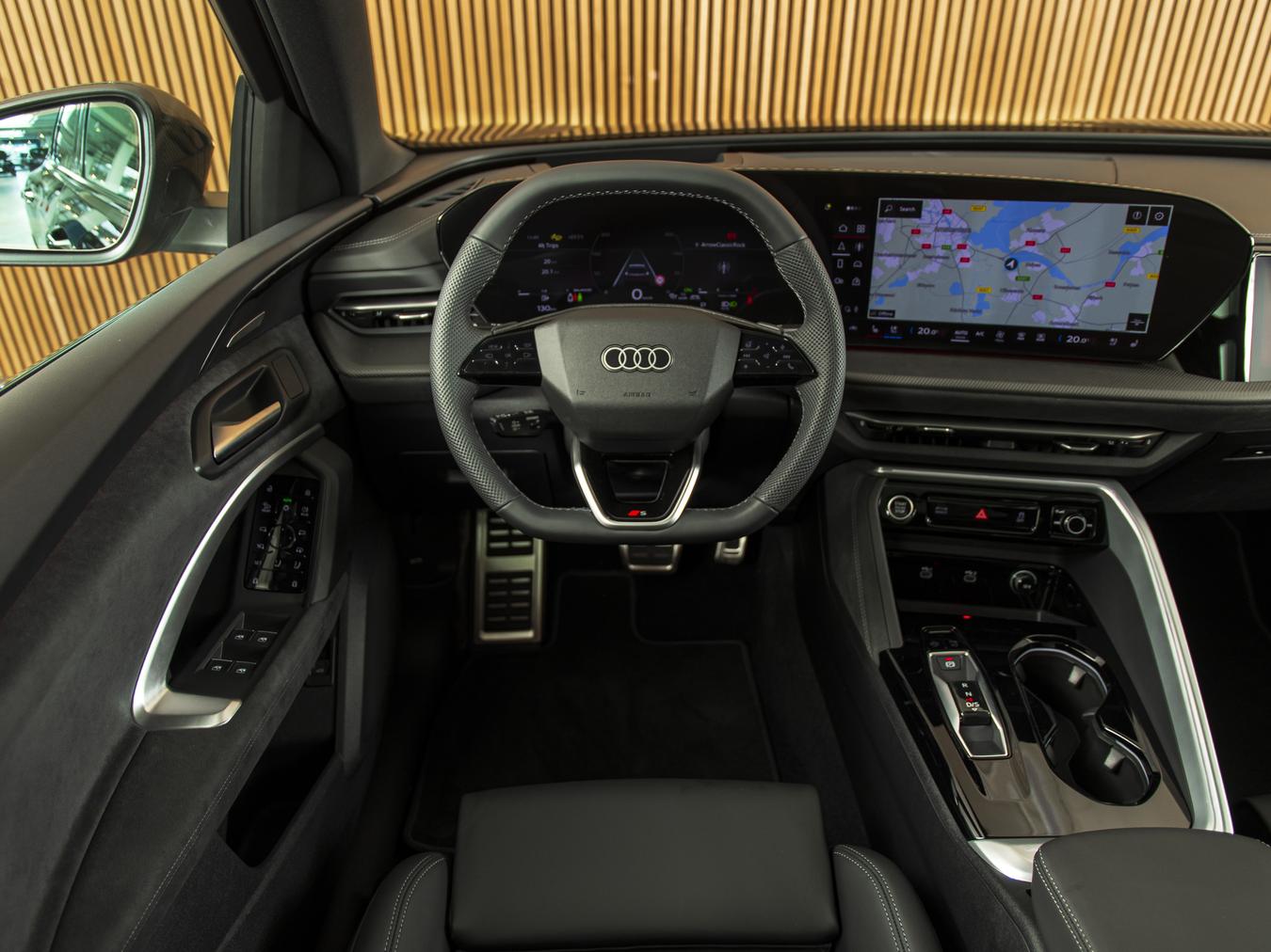 Audi Q5 SUV TDI Quattro S-Line S-tronic 204HP