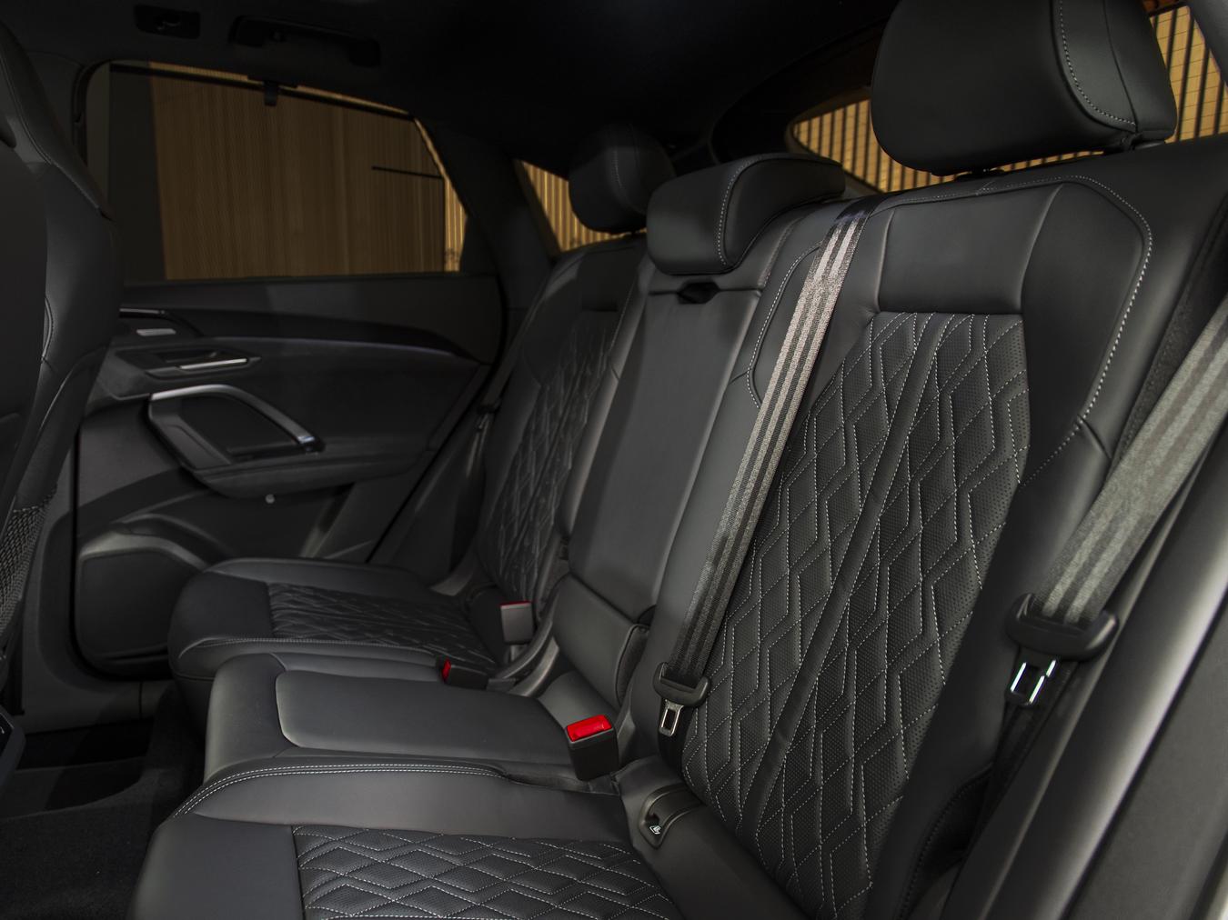 Audi Q5 Sportback TDI Quattro S-Line S-tronic 204H