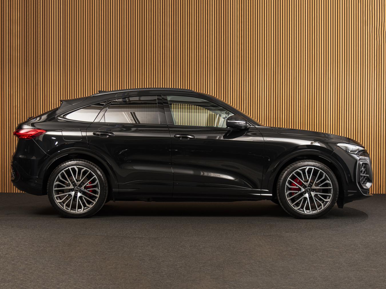 Audi Q5 Sportback TDI Quattro S-Line S-tronic 204H