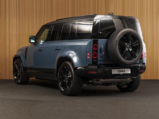 Land Rover Defender 110 X-Dynamic HSE P300e