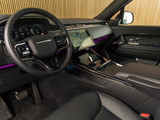 Land Rover Range Rover Sport P550e Autobiography