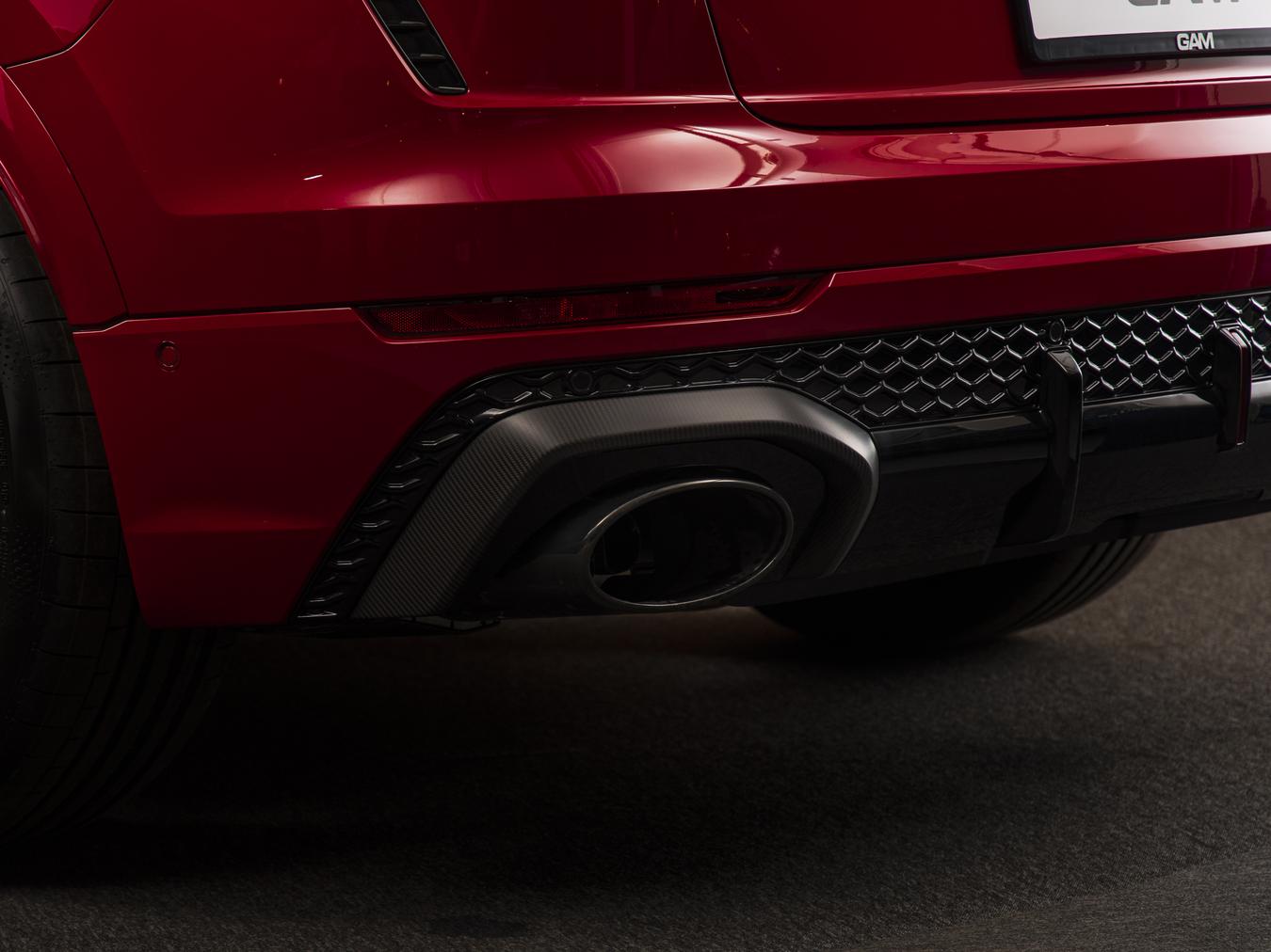Audi RSQ8 Performance
