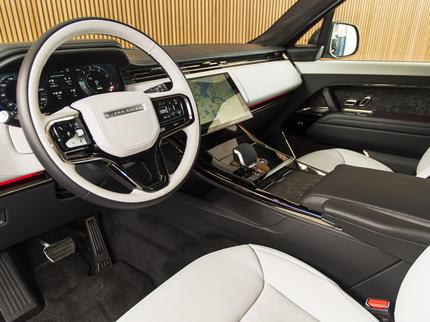 Land Rover Range Rover Sport P550e Autobiography