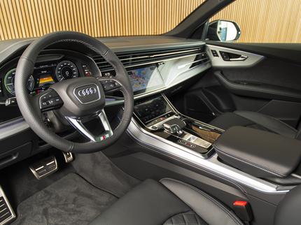 Audi Q8 60 TFSI-e Quattro S-Line