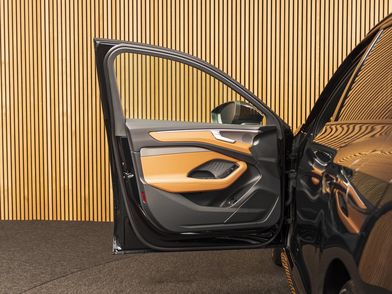 Audi A6 Avant e-hybrid quattro 220kw