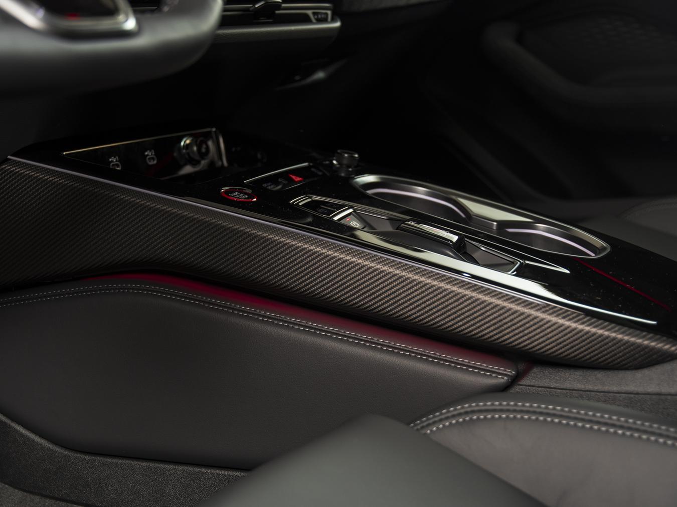 Audi A6 Avant e-hybrid quattro 270kw