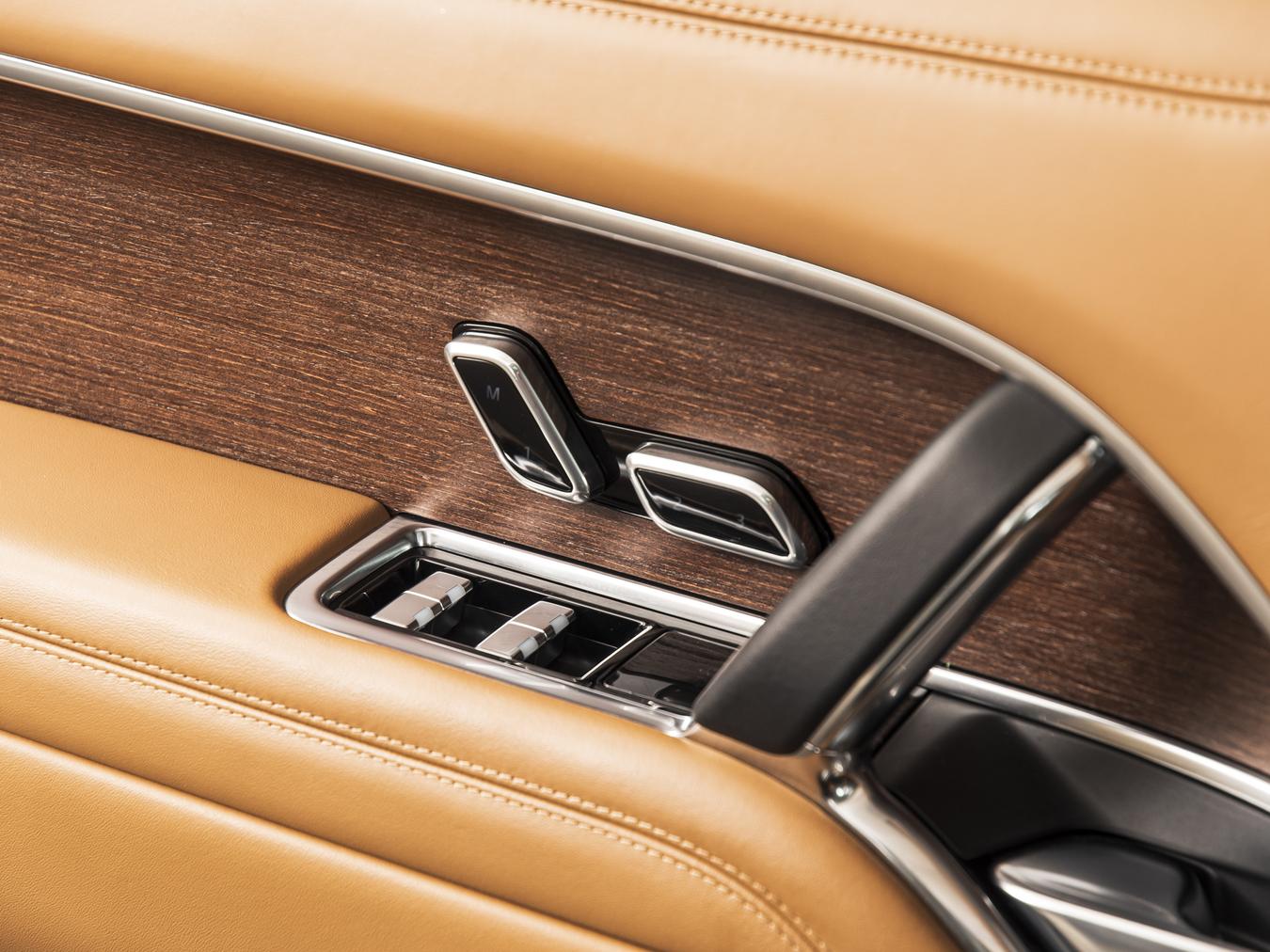 Land Rover Range Rover D350 Autobiography