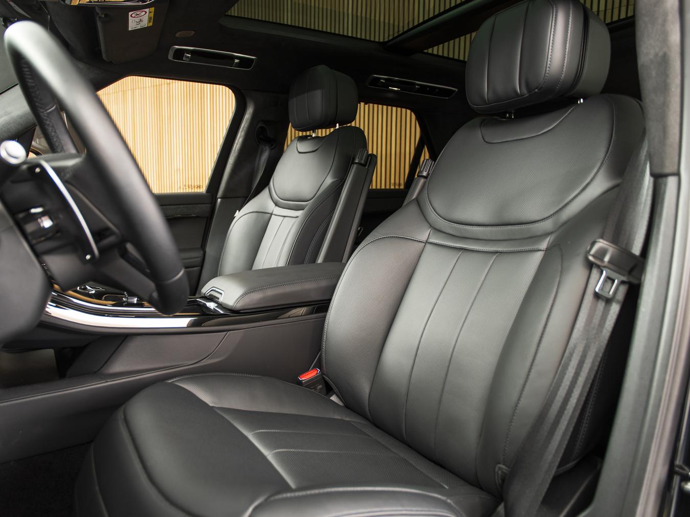 Land Rover Range Rover Sport P550e Autobiography