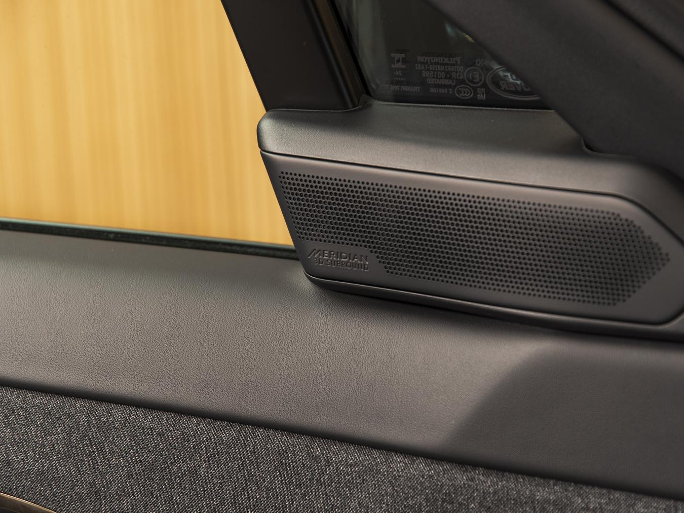 Land Rover Range Rover Sport P550e Autobiography