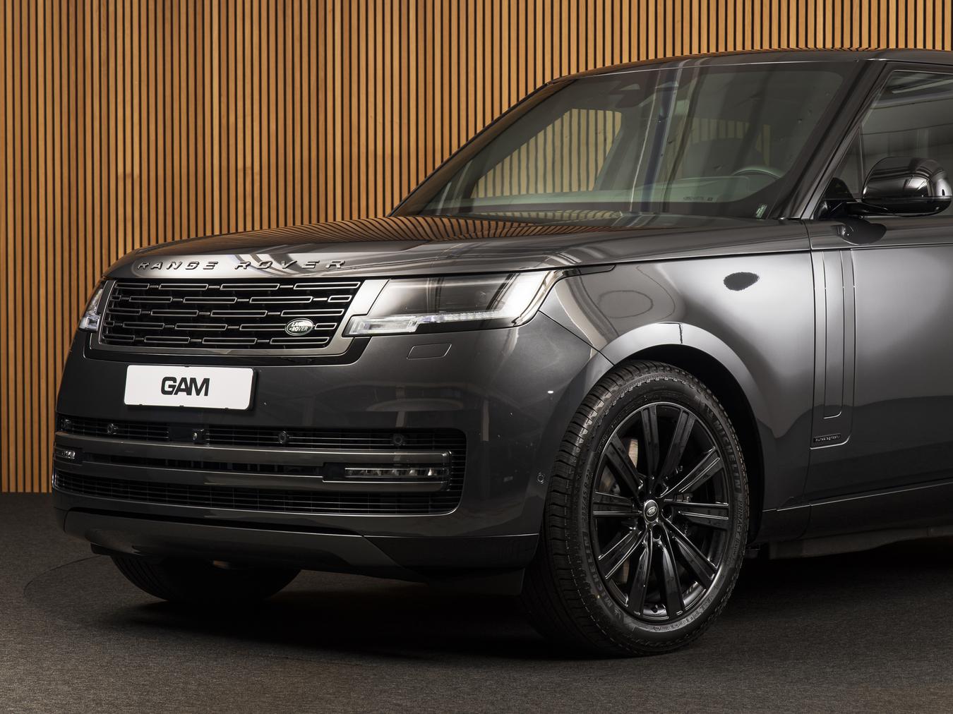 Land Rover Range Rover P550e Autobiography