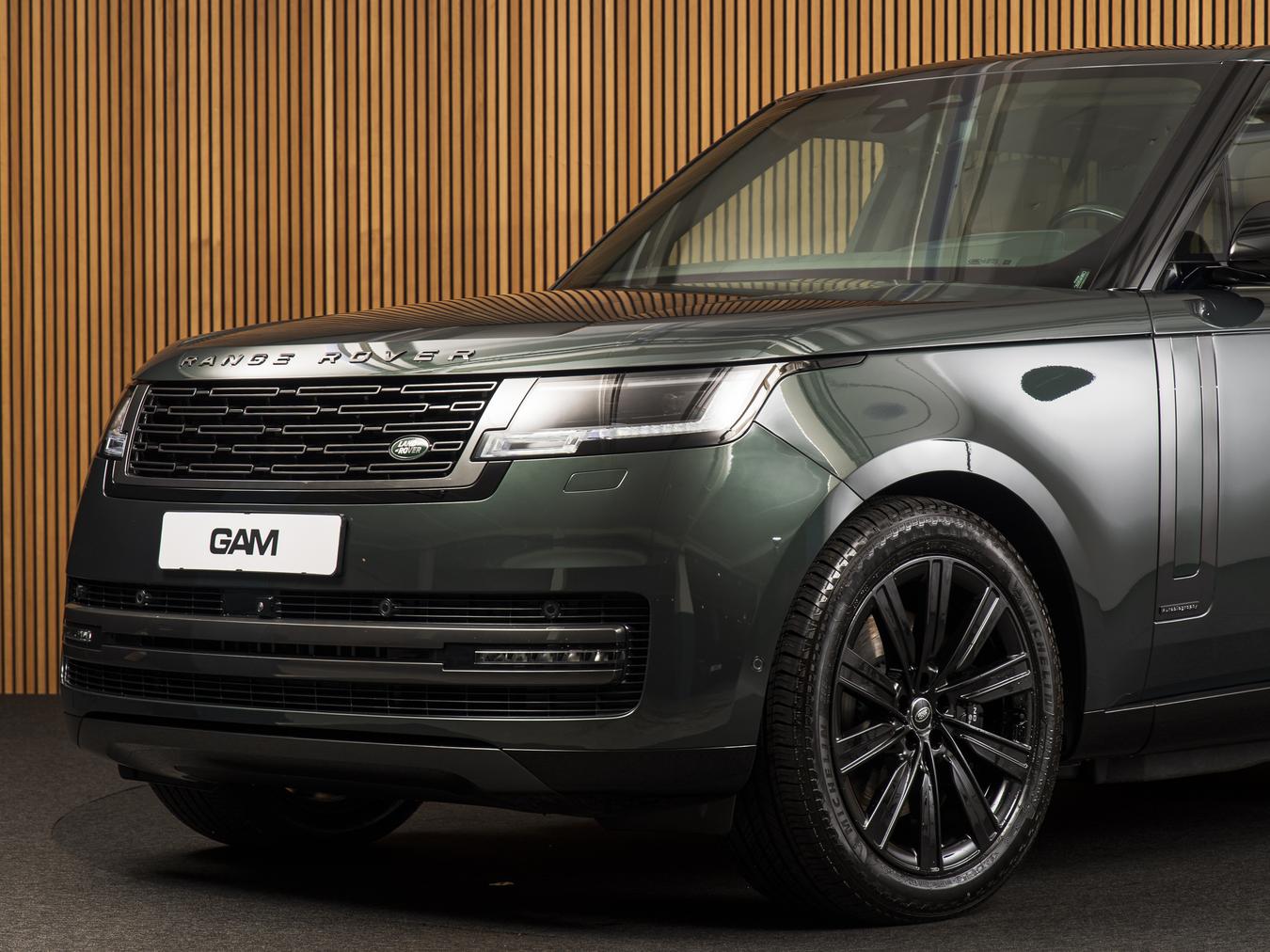 Land Rover Range Rover P550e Autobiography