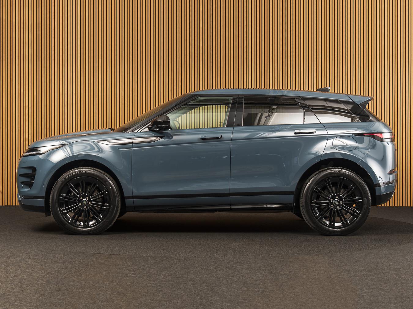 Land Rover Range Rover Evoque P270e Dynamic SE