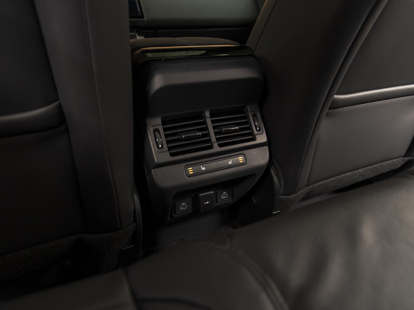 Land Rover Range Rover Evoque P270e Dynamic SE