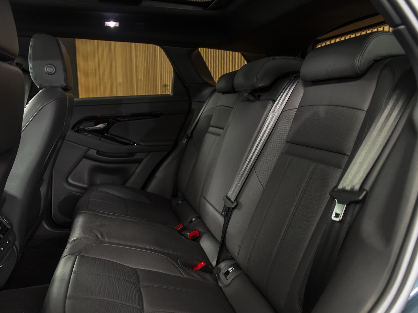 Land Rover Range Rover Evoque P270e Dynamic SE