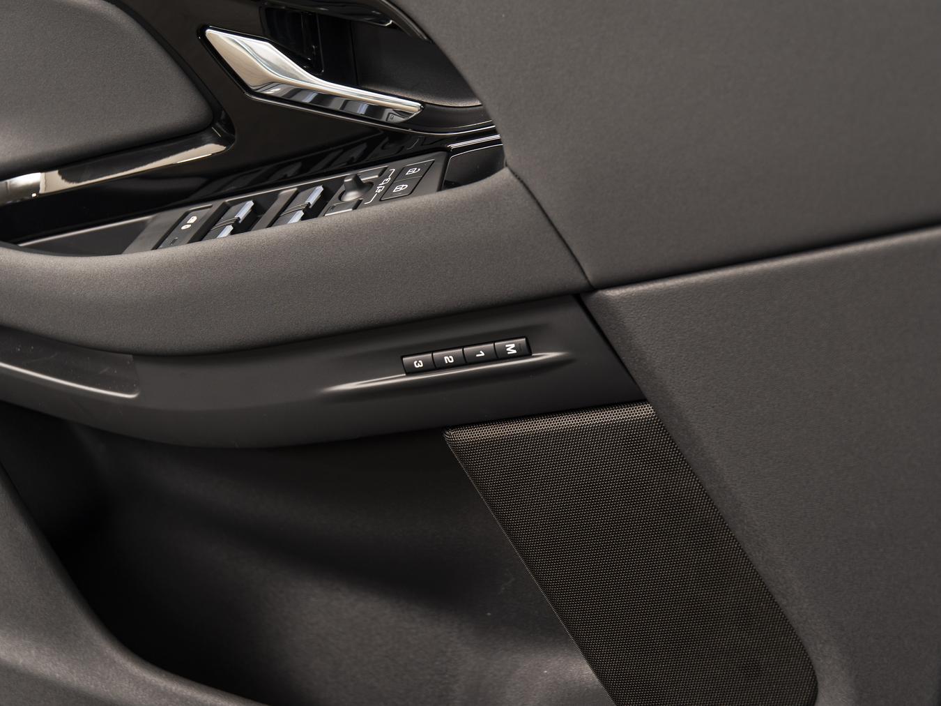 Land Rover Range Rover Evoque P270e Dynamic SE