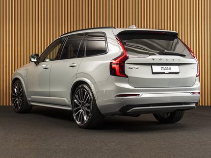 Volvo XC90 T8 AWD Ultra Dark