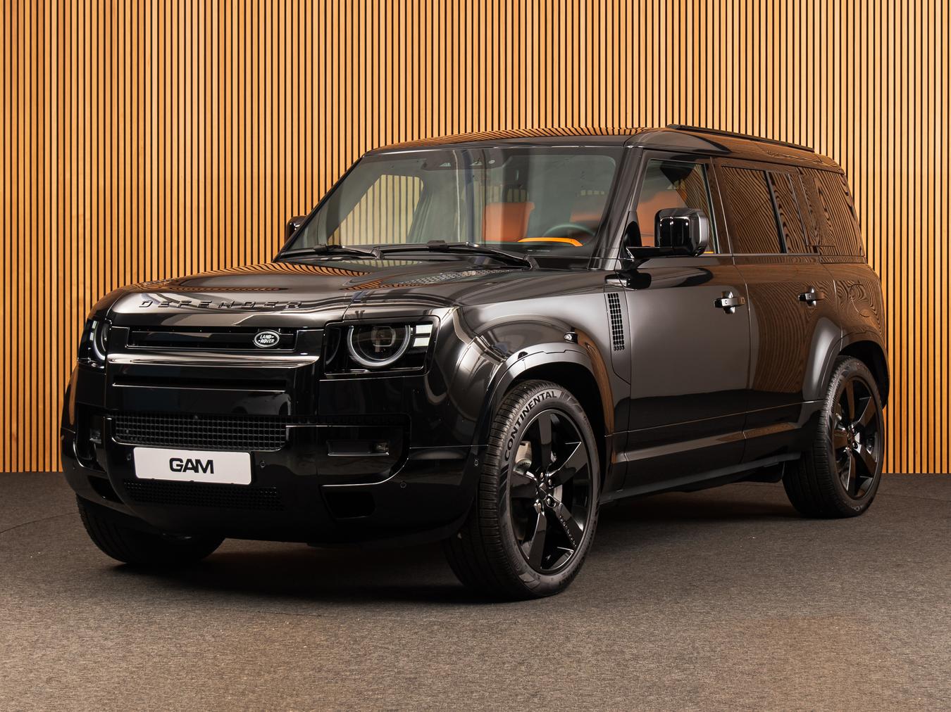 Land Rover Defender 110 X-Dynamic HSE P300e