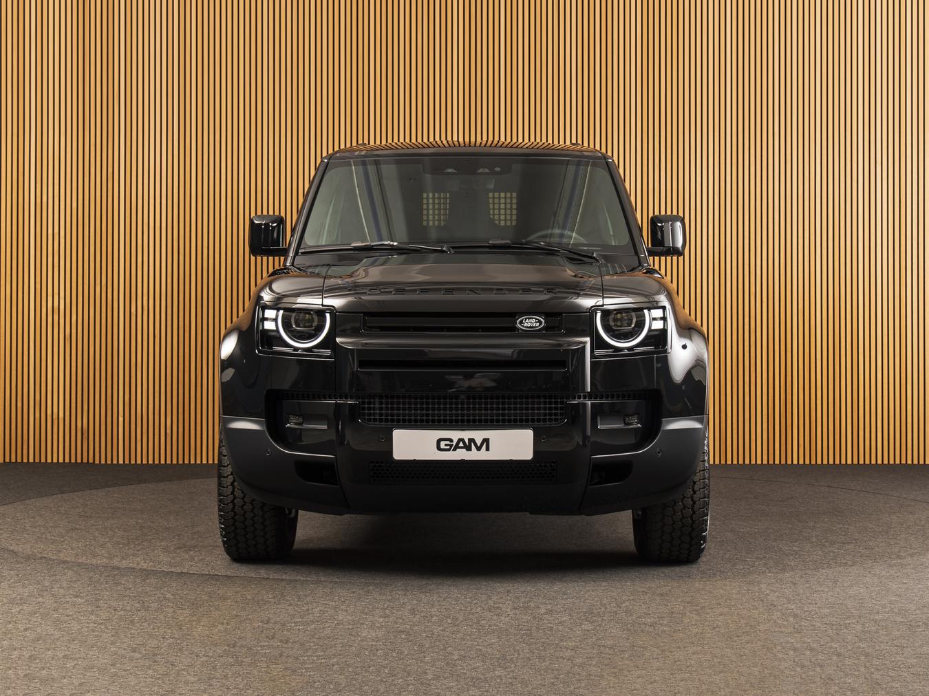 Land Rover Defender 110 Hard Top D250 S