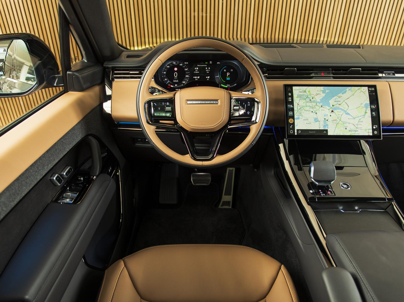 Land Rover Range Rover Sport P460e Dynamic HSE