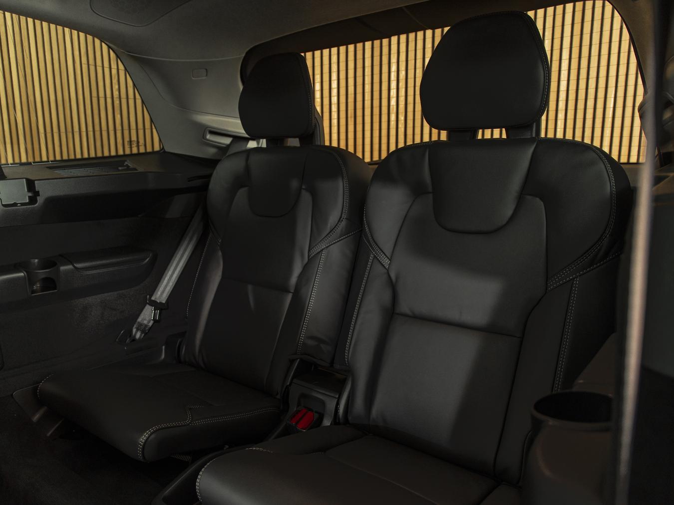 Volvo XC90 T8 Plus Dark