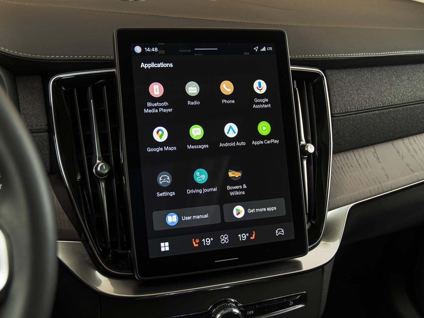 Volvo XC90 T8 Plus Dark