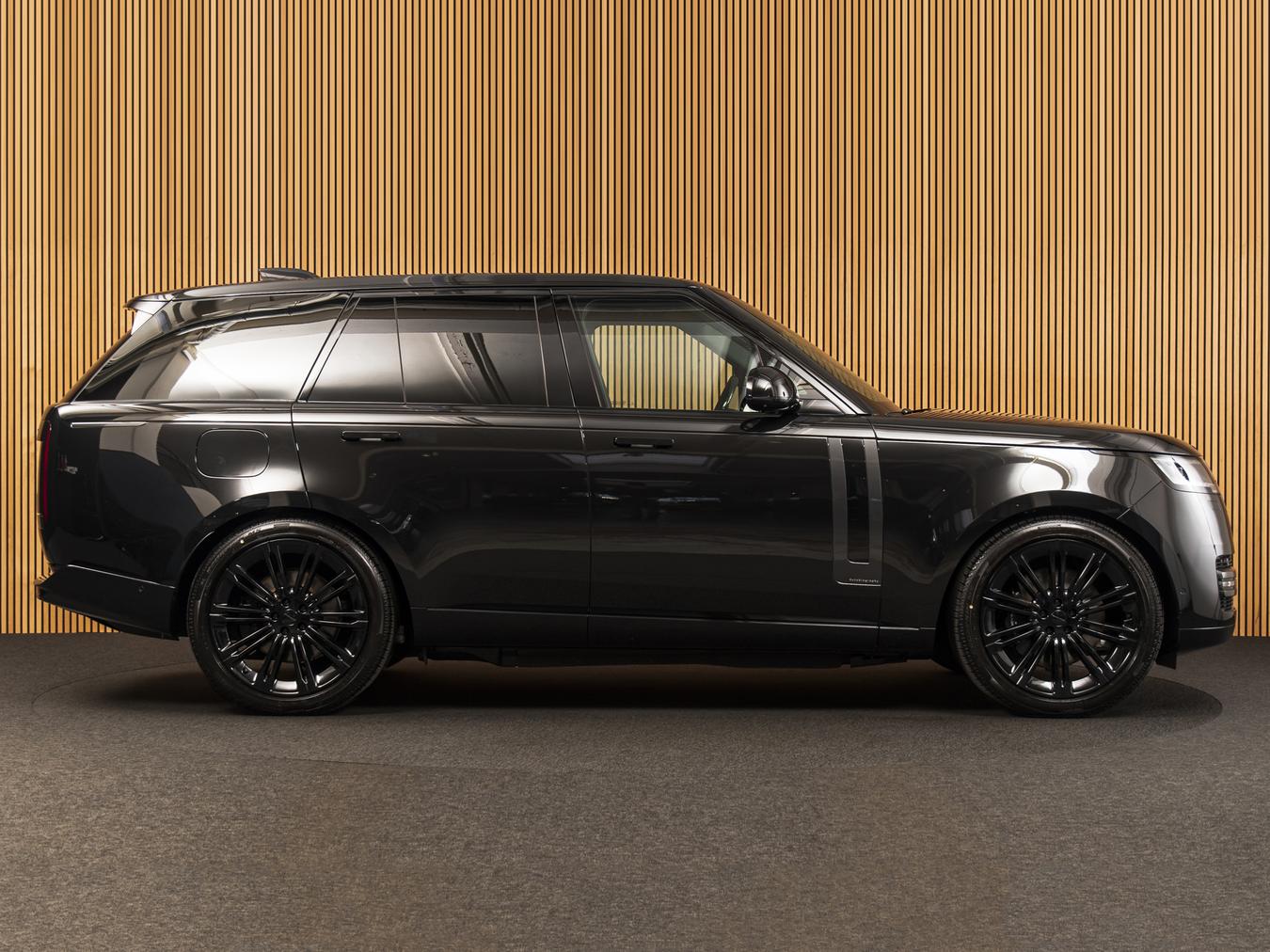 Land Rover Range Rover P550e Autobiography