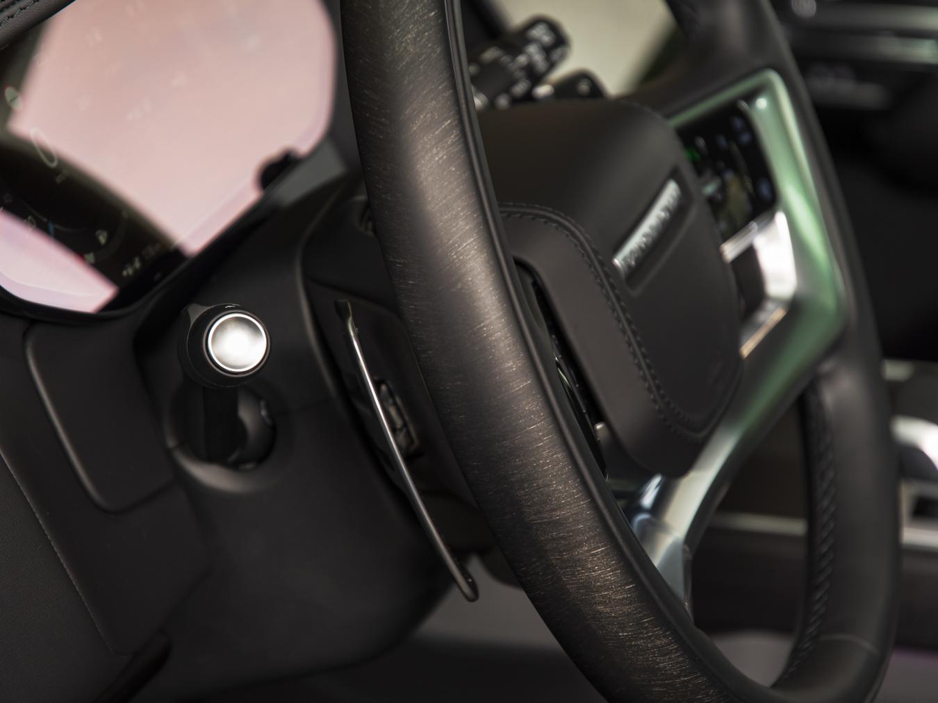 Land Rover Range Rover P550e Autobiography