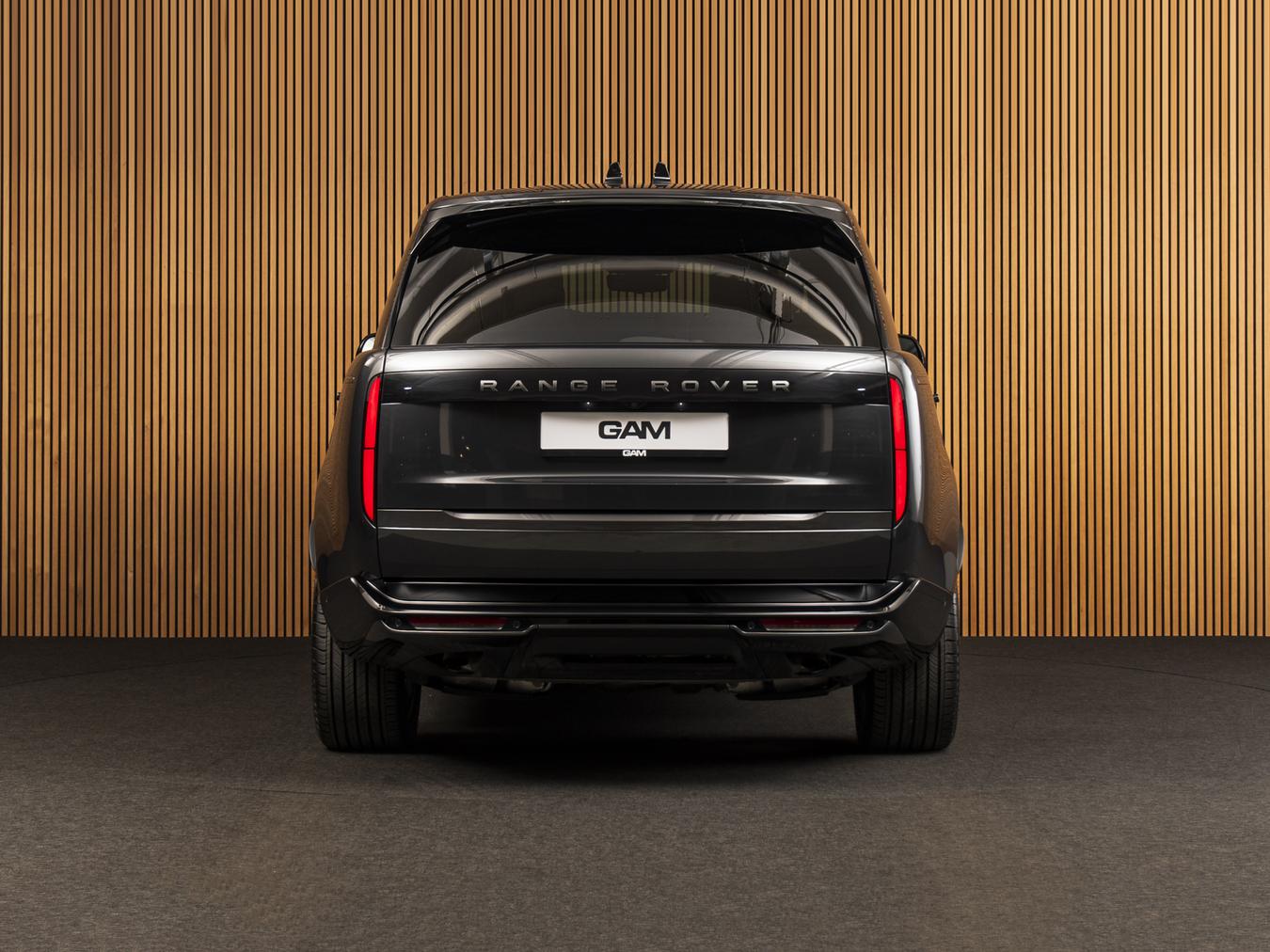 Land Rover Range Rover P550e Autobiography