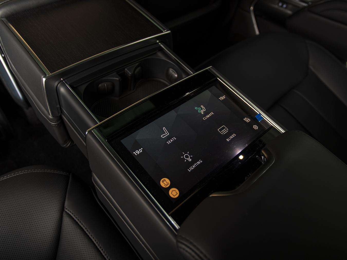 Land Rover Range Rover P550e Autobiography