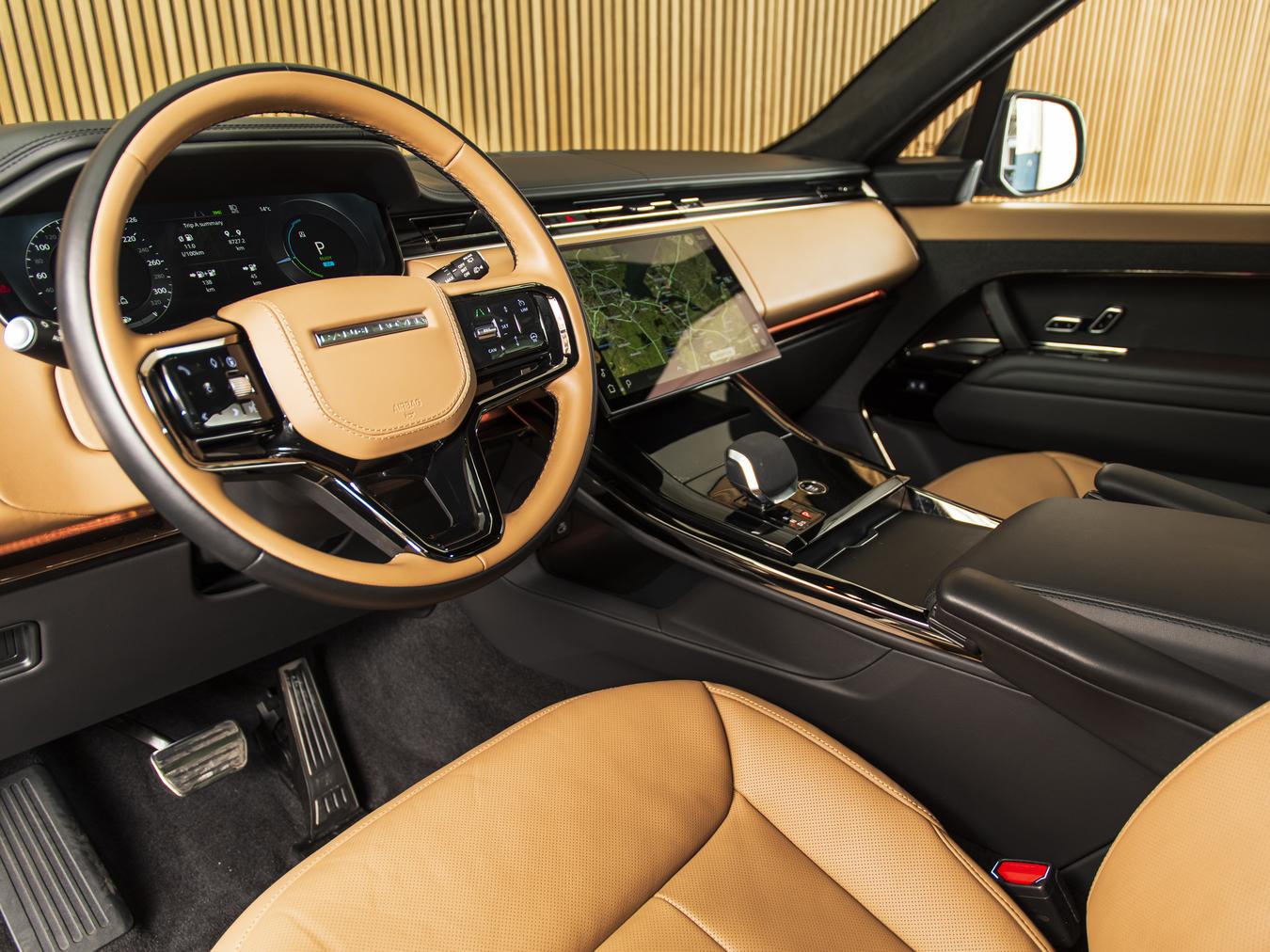 Land Rover Range Rover Sport P550e Autobiography