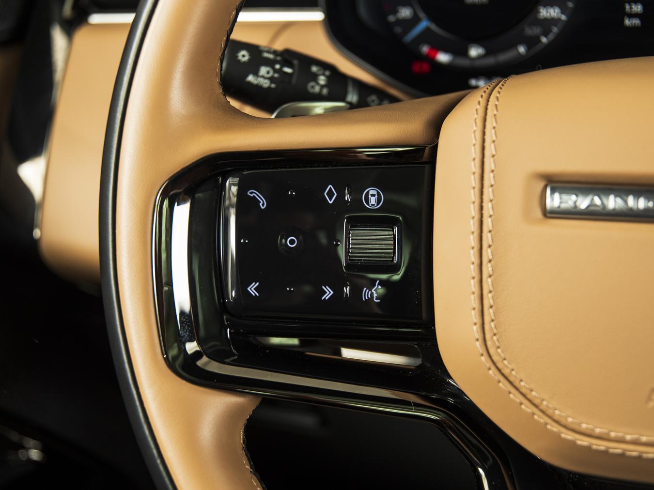 Land Rover Range Rover Sport P550e Autobiography