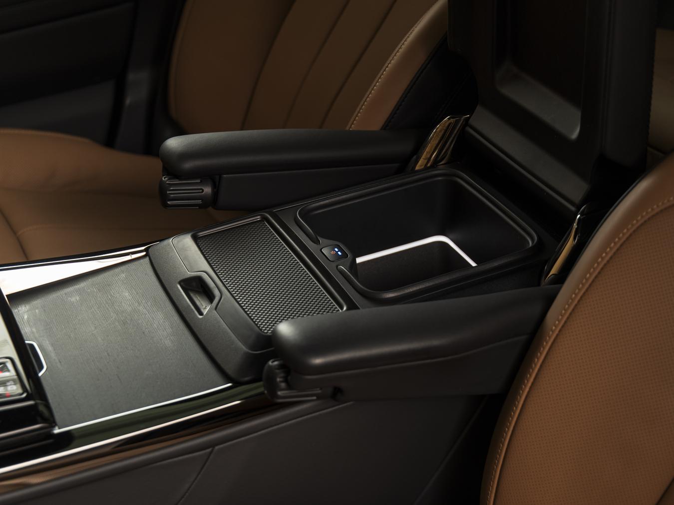 Land Rover Range Rover Sport P550e Autobiography