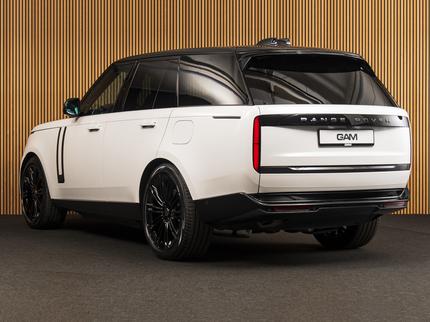 Land Rover Range Rover P550e HSE