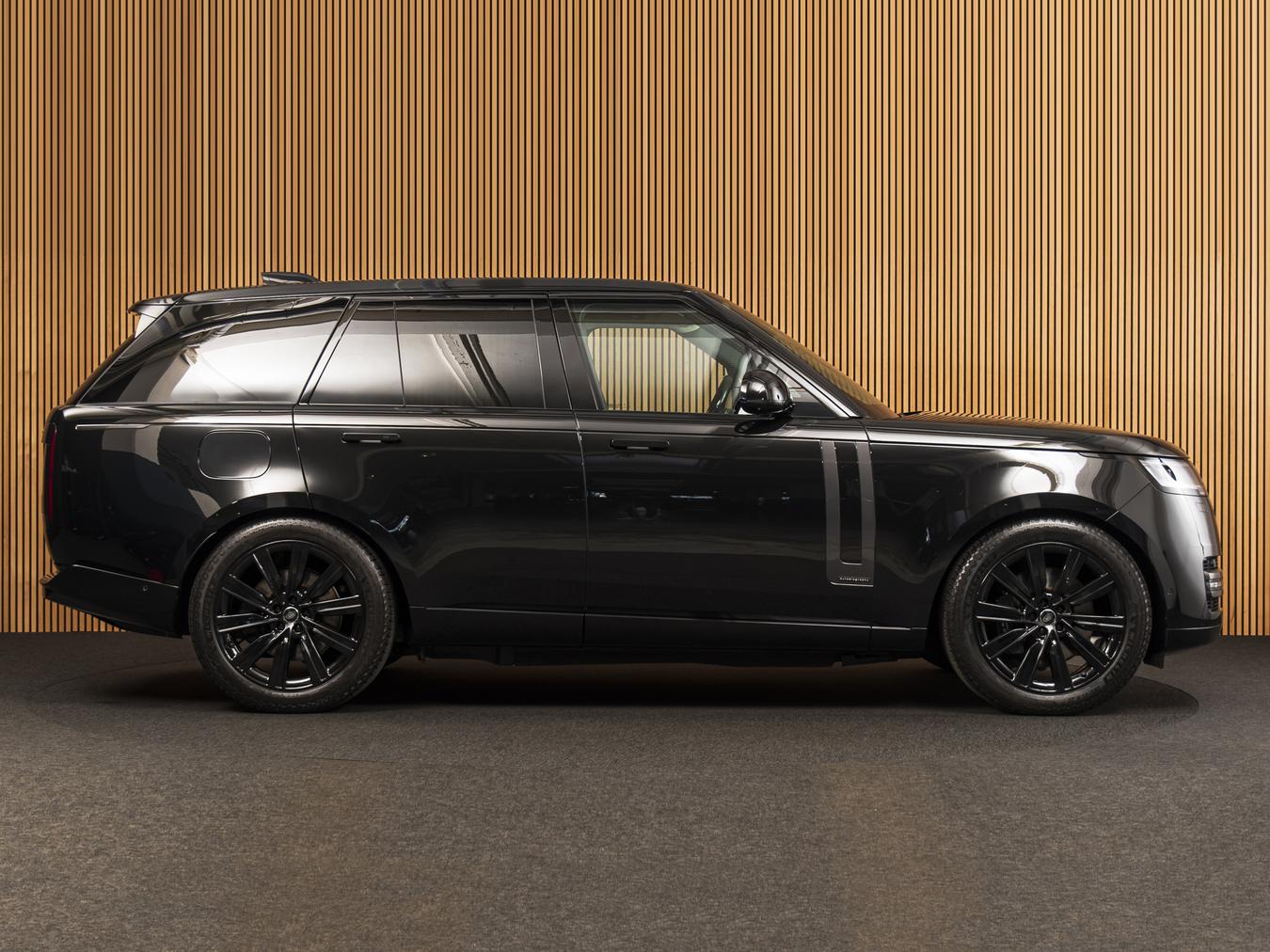 Land Rover Range Rover P550e Autobiography