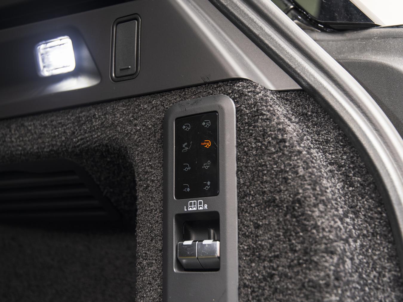 Land Rover Range Rover P550e Autobiography