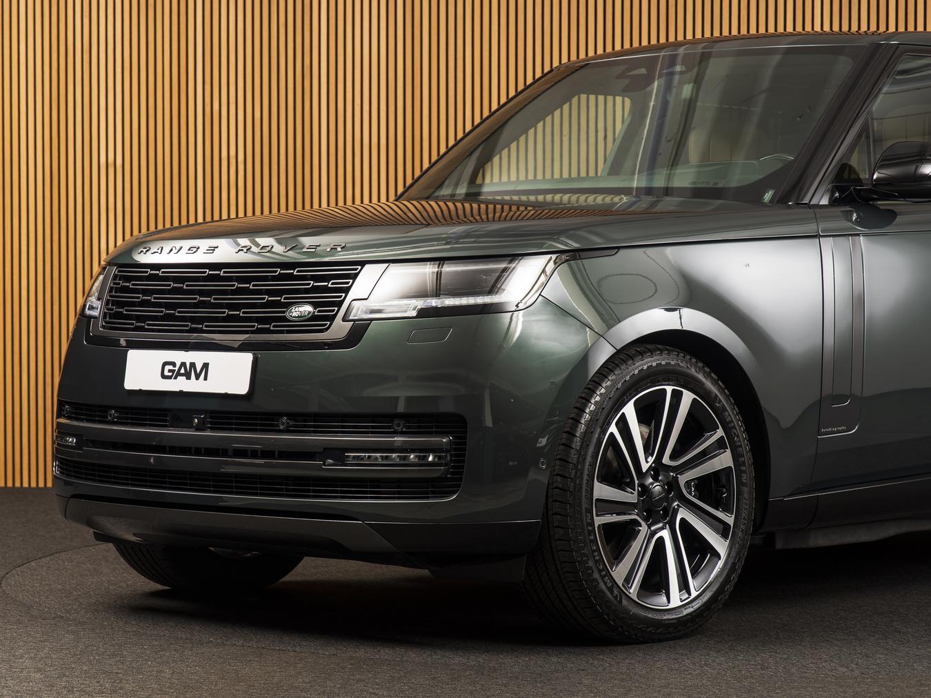 Land Rover Range Rover P550e Autobiography