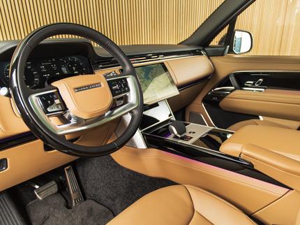 Land Rover Range Rover P550e Autobiography