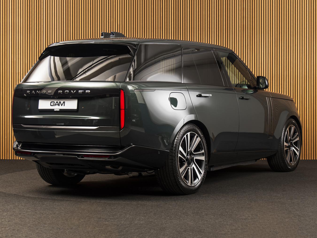 Land Rover Range Rover P550e Autobiography