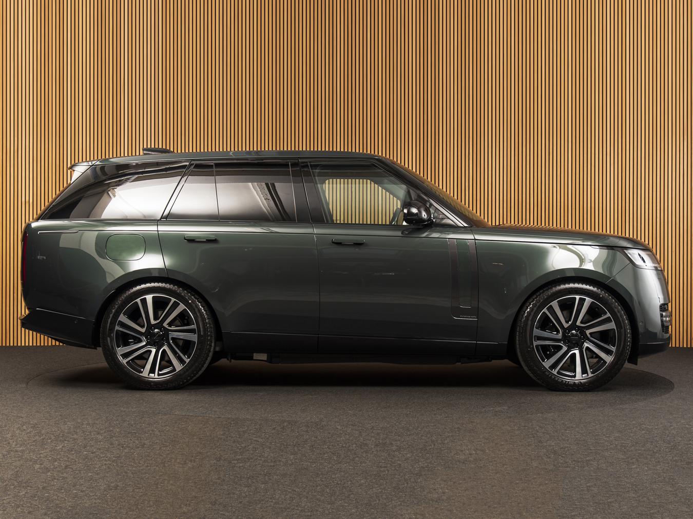 Land Rover Range Rover P550e Autobiography