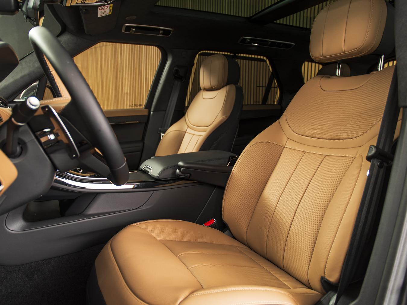 Land Rover Range Rover Sport P550e Autobiography