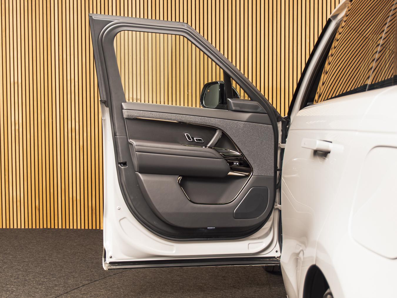 Land Rover Range Rover Sport P460e Dynamic HSE