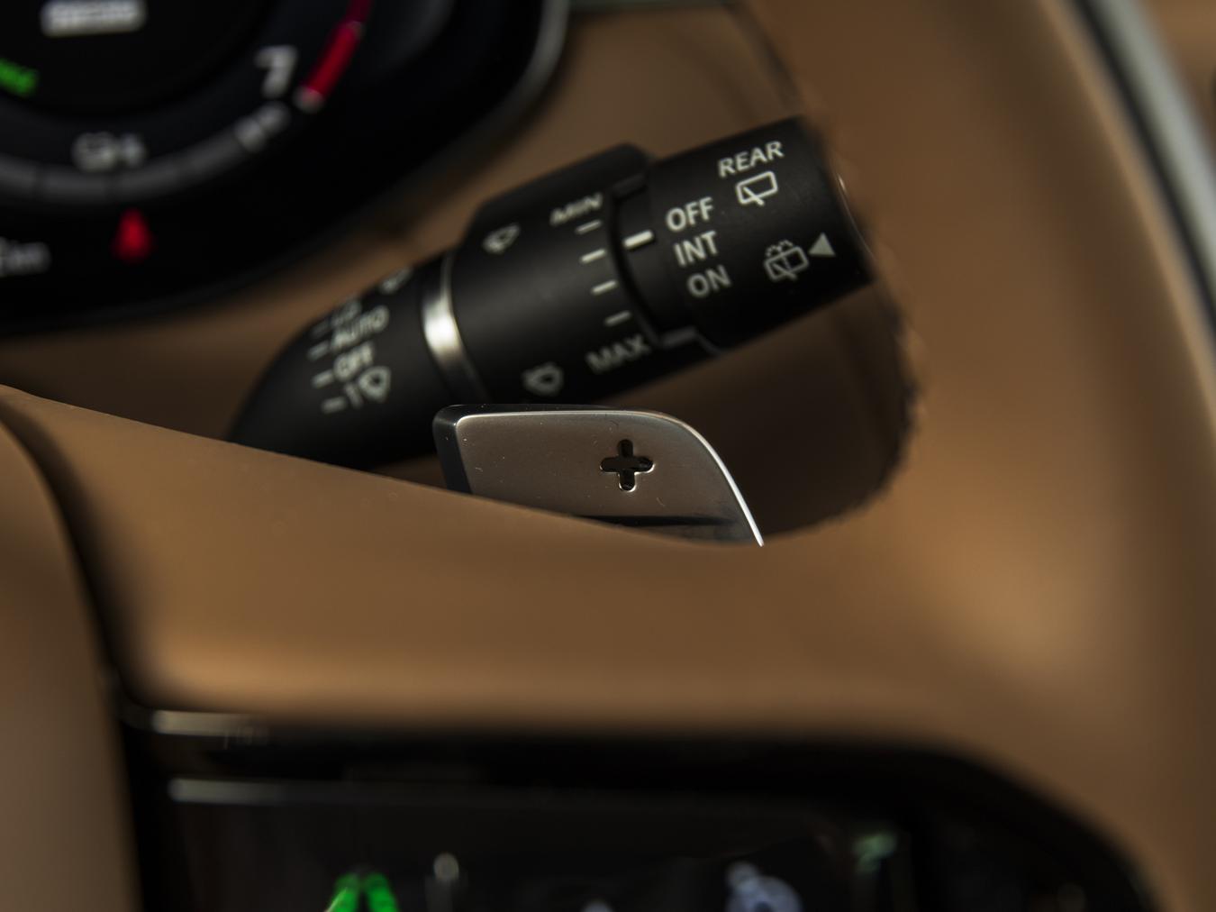 Land Rover Range Rover Sport P460e Dynamic SE