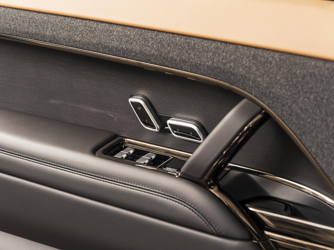 Land Rover Range Rover Sport P460e Dynamic SE