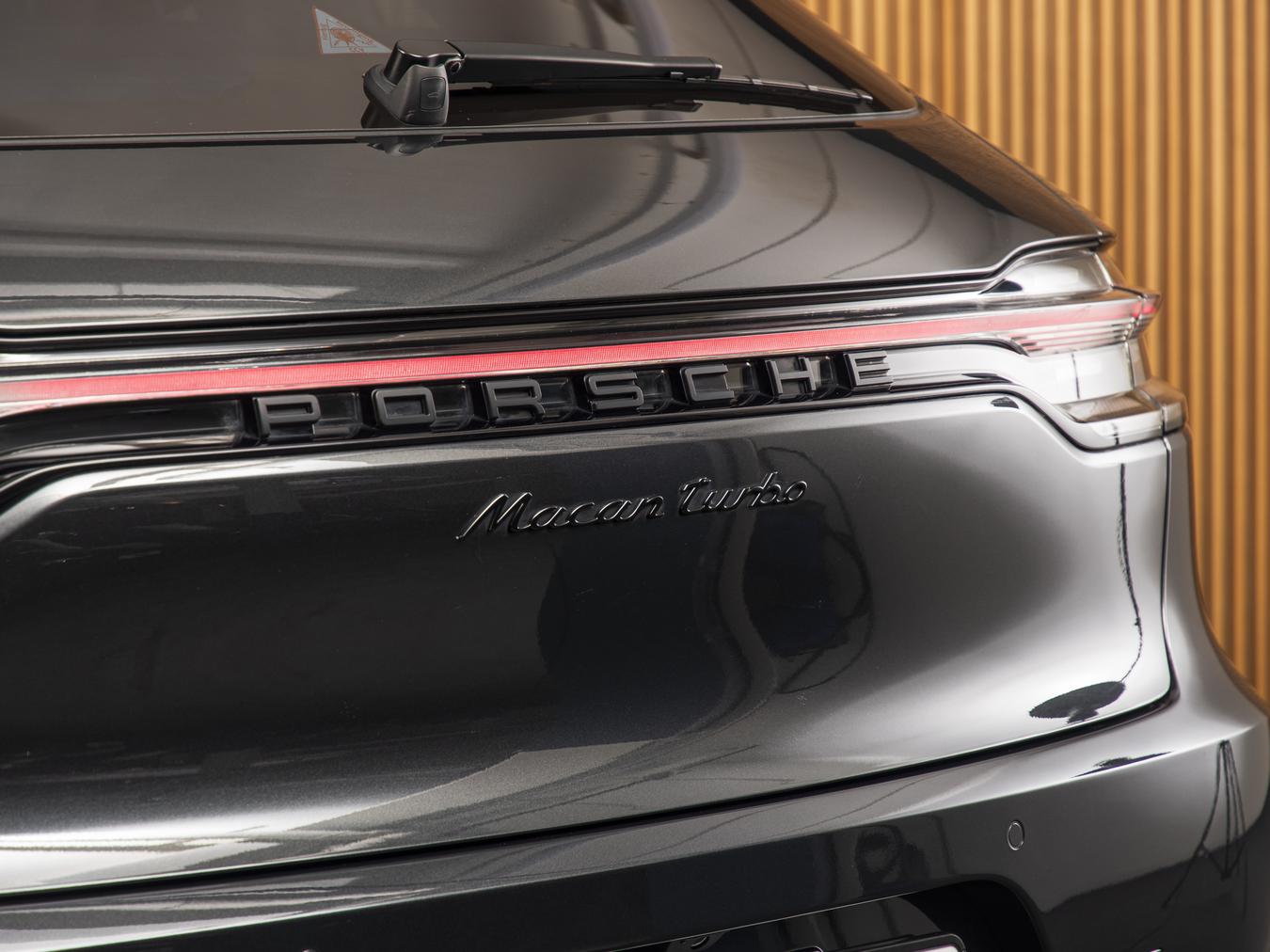 Porsche Macan Turbo