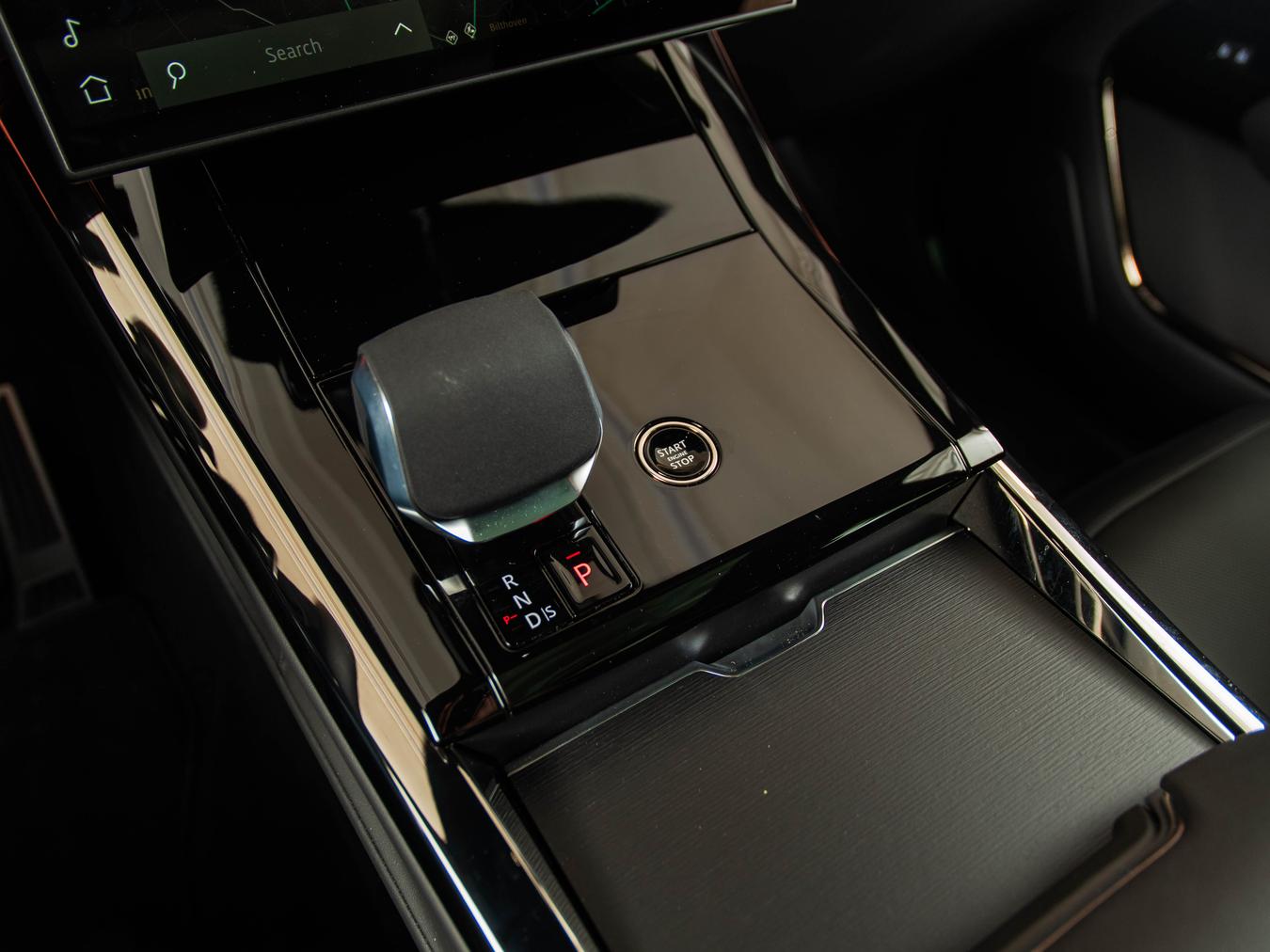 Land Rover Range Rover Sport P460e Dynamic SE