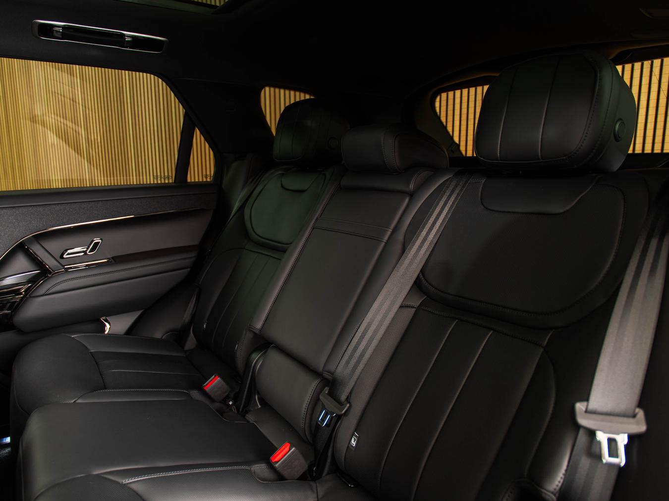Land Rover Range Rover Sport P460e Dynamic SE